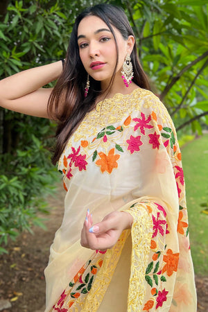 Yellow Georgette Saree With Blouse Piece | updated