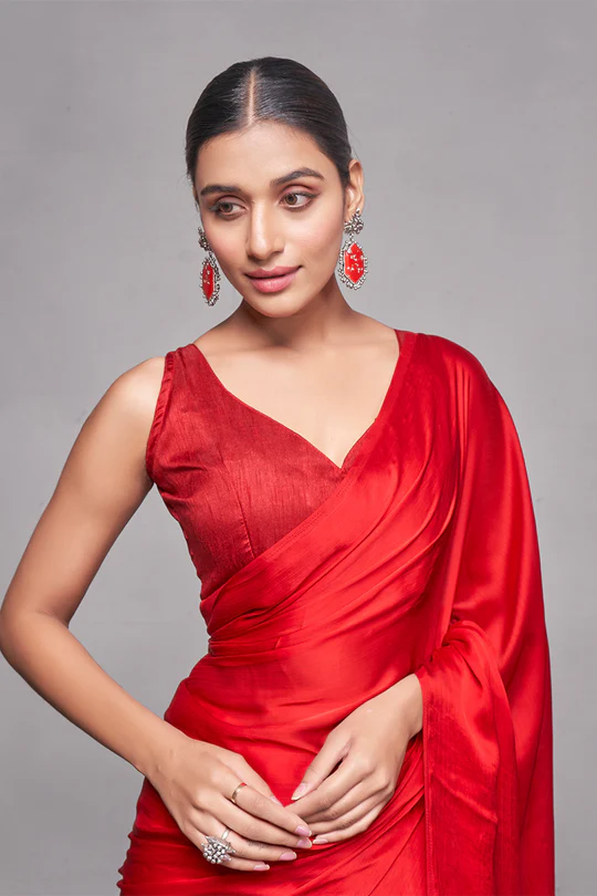 Red Silk Saree With Blouse Piece